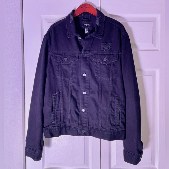 Forever 21 Men’s Distressed Denim Jacket - Black - Size L - Picture 1 of 5